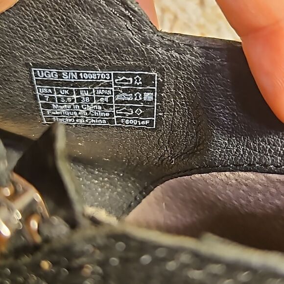 Ugg Clementine shearling ankle boots size 7 - Picture 7 of 8